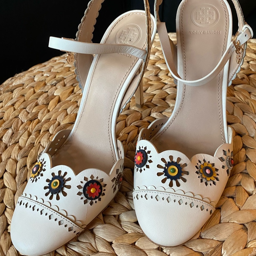 Tory Burch Sling back Marguerite Perforated, 7M, white/multi
